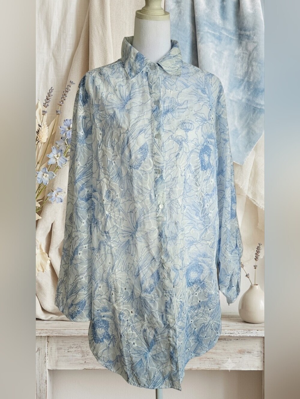  ADIVA Blue White Floral Eyelet Tunic Length Button Down Shirt Blouse L
